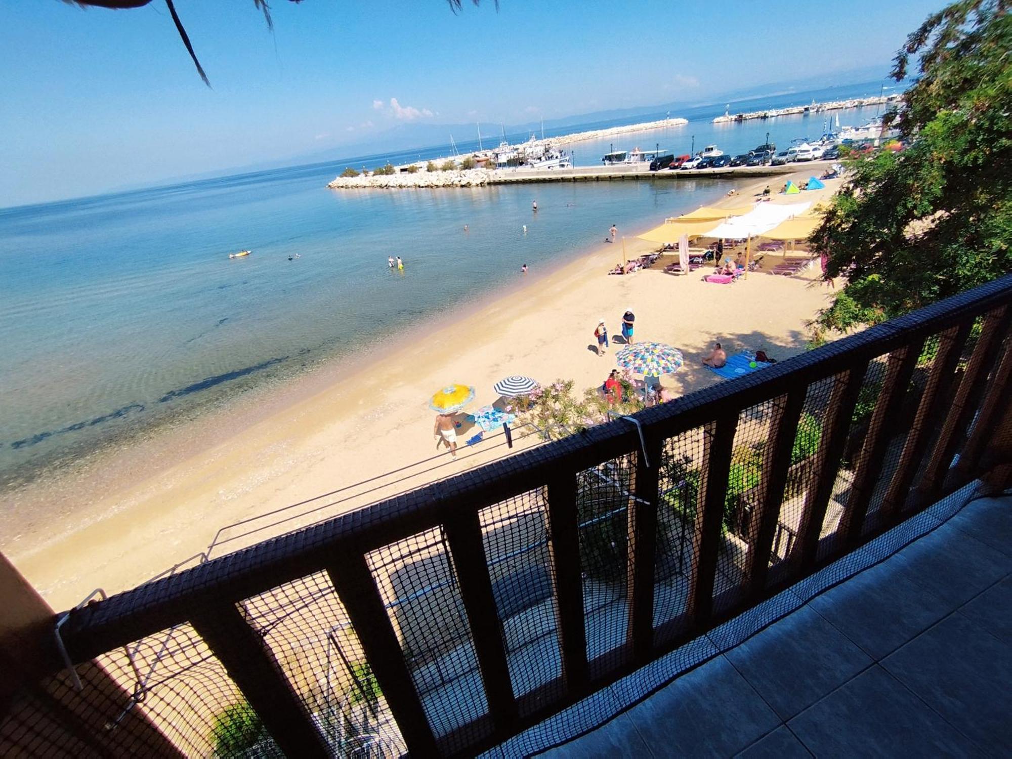 Beachfront Apartment Thassos Skála Kallirákhis Exteriör bild